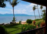 Gorgeous 5 bed tropical beachfront villa