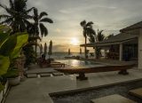 Beachfront 4 bed villa Lipa Noi