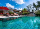 Tropical stylish 4 bedroom ocean view villa