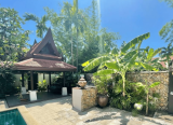 Charming beachside 4 bed villa for sale